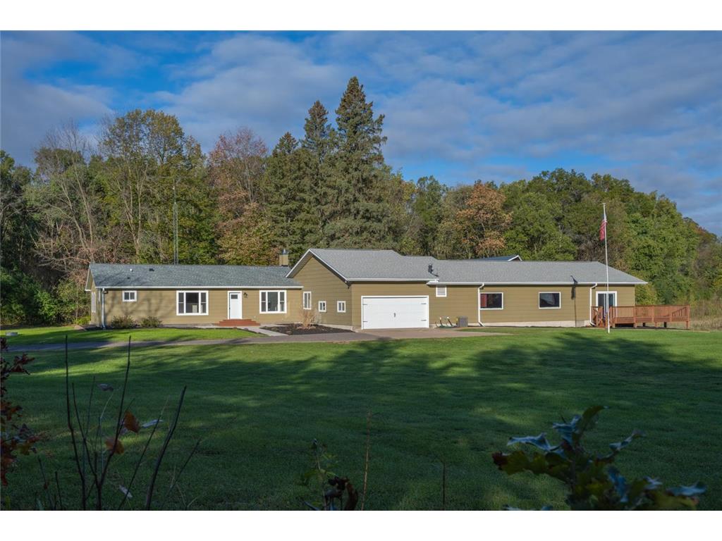 2404 14th Avenue Cameron WI 54822 6466850 image1
