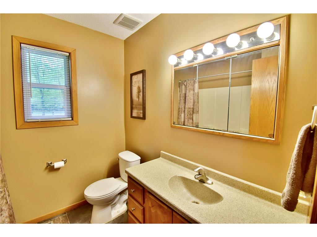 2404 76th Avenue Princeton Twp MN 55371 7076925 image13
