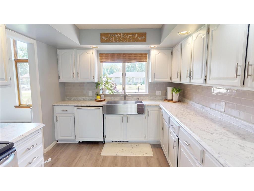 2404 8th Avenue SW Austin MN 55912 6776090 image12