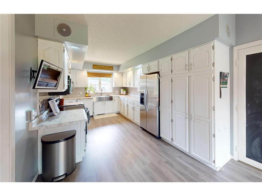 2404 8th Avenue SW Austin MN 55912 6776090 image15