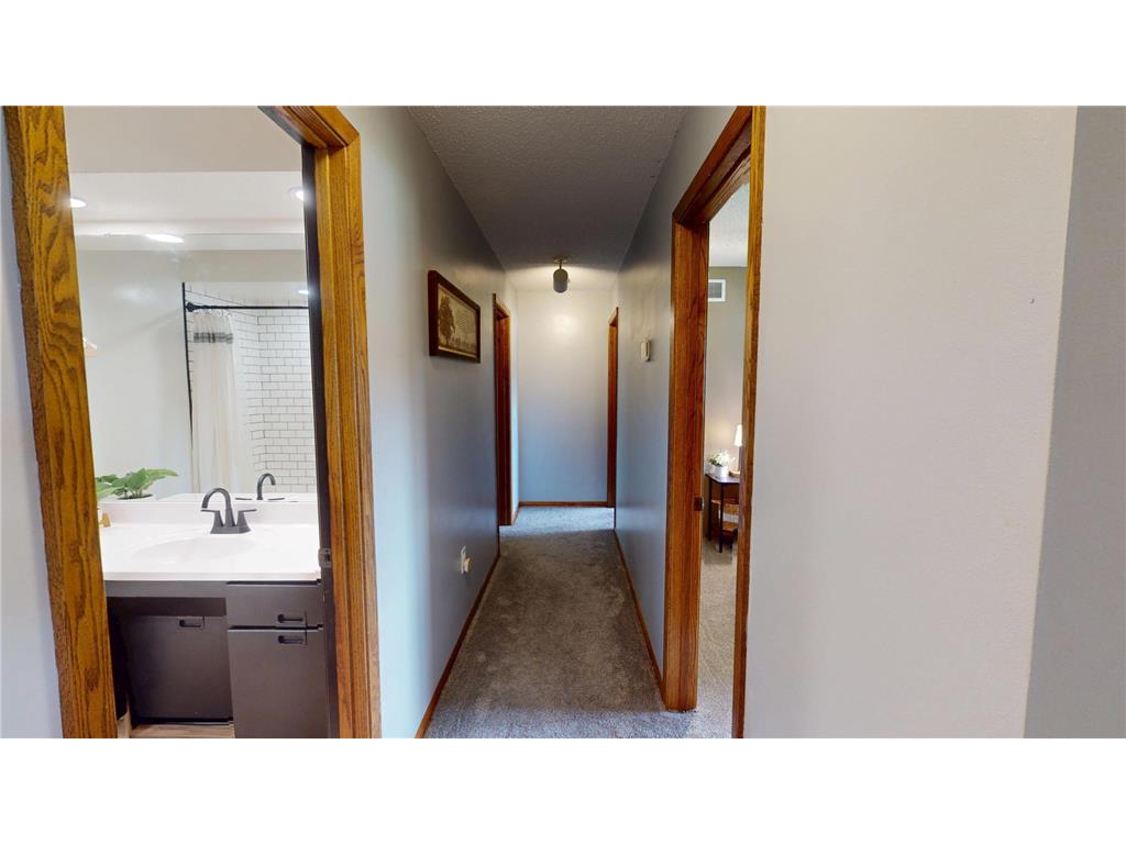 2404 8th Avenue SW Austin MN 55912 6776090 image28