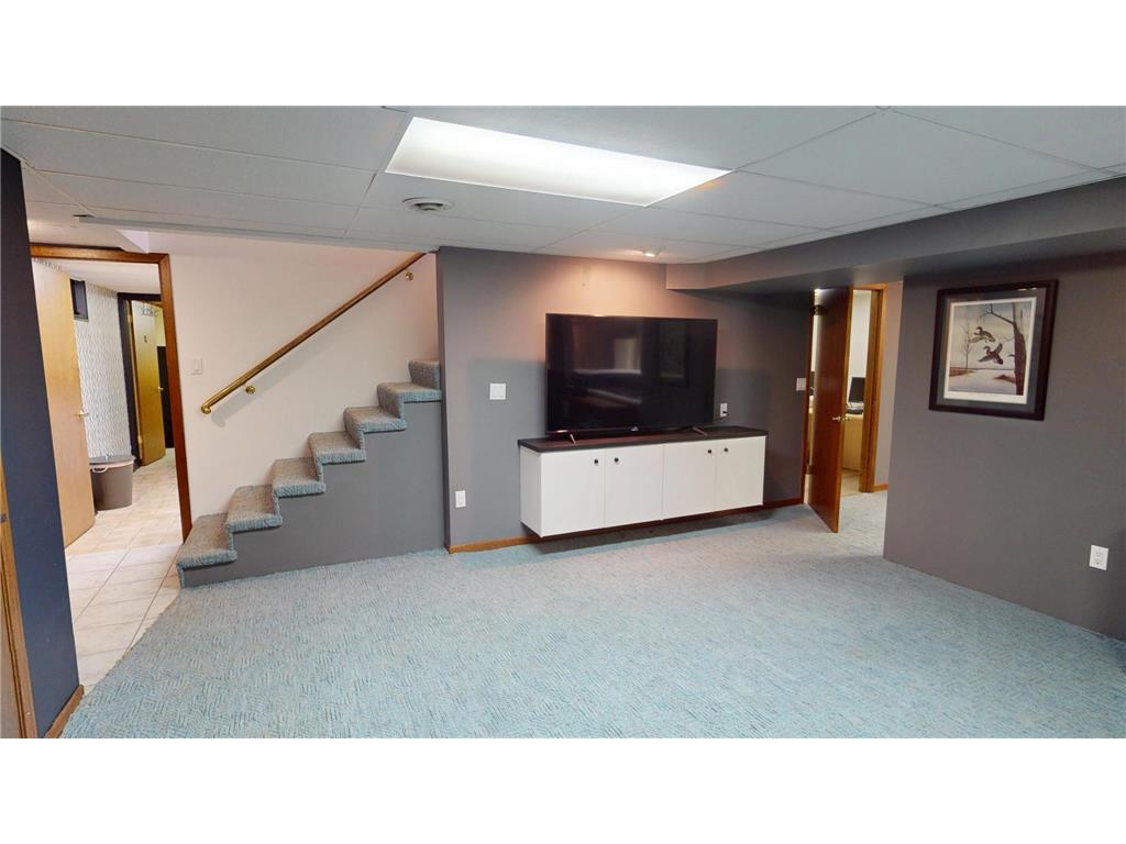 2404 8th Avenue SW Austin MN 55912 6776090 image52