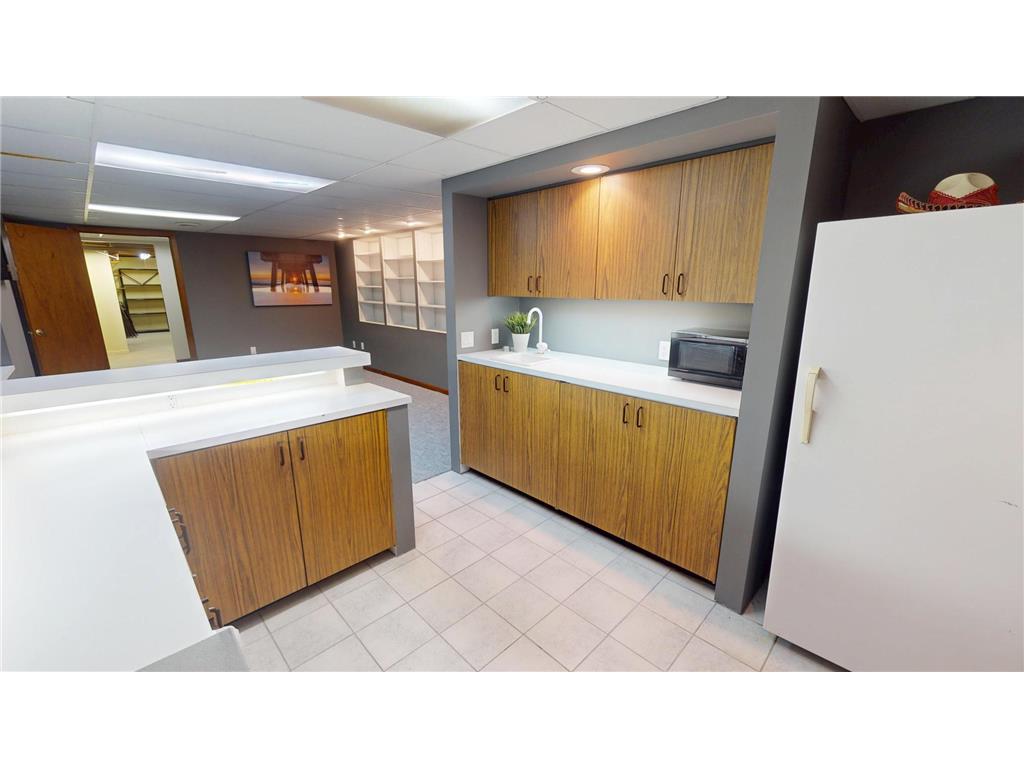 2404 8th Avenue SW Austin MN 55912 6776090 image56