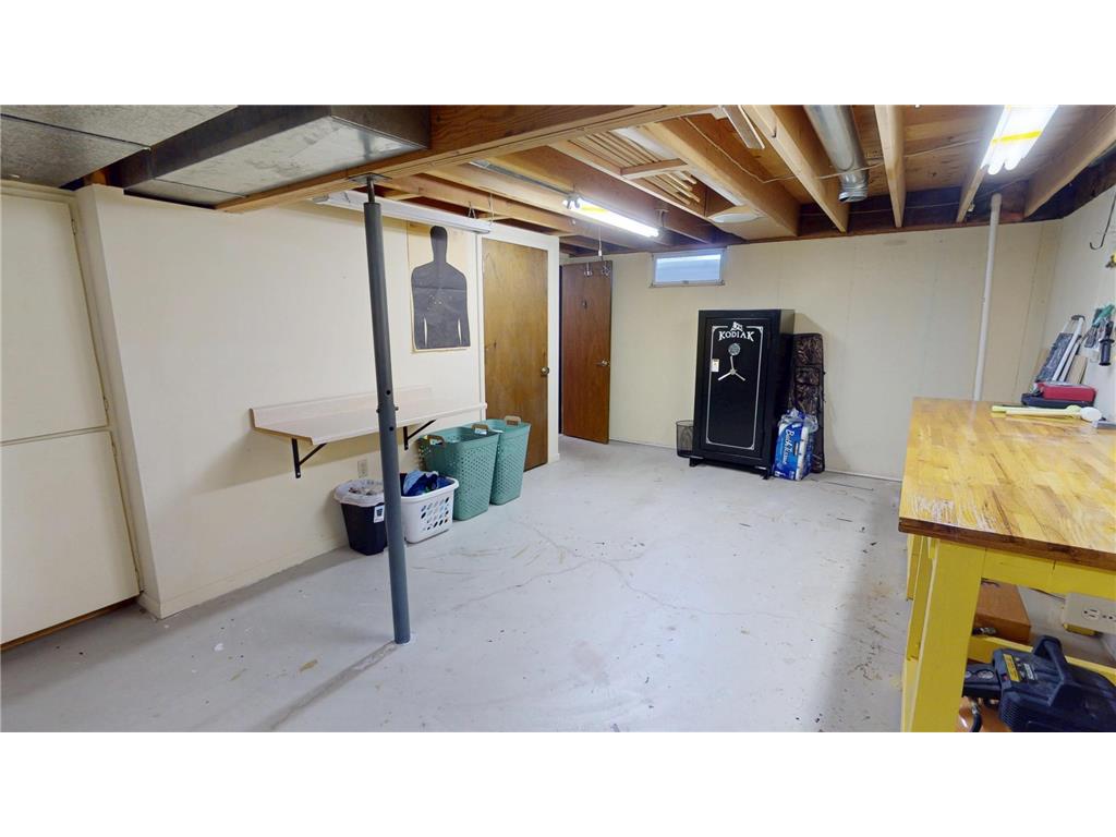 2404 8th Avenue SW Austin MN 55912 6776090 image70