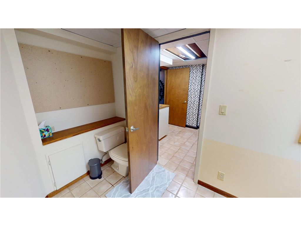 2404 8th Avenue SW Austin MN 55912 6776090 image75