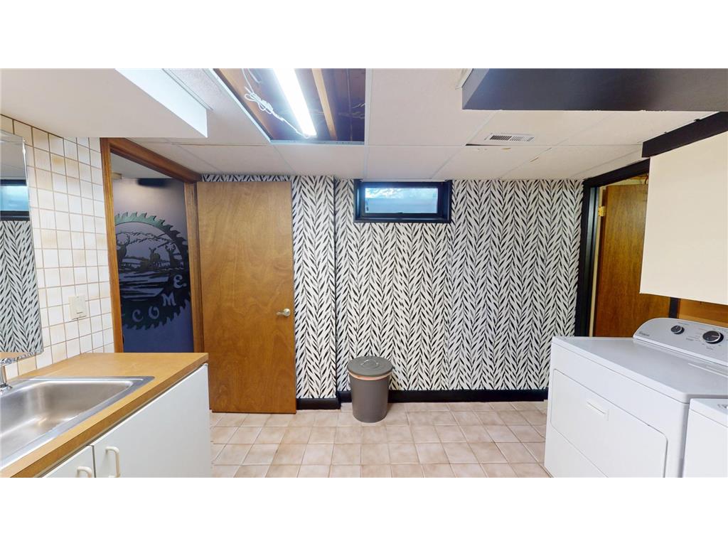 2404 8th Avenue SW Austin MN 55912 6776090 image77