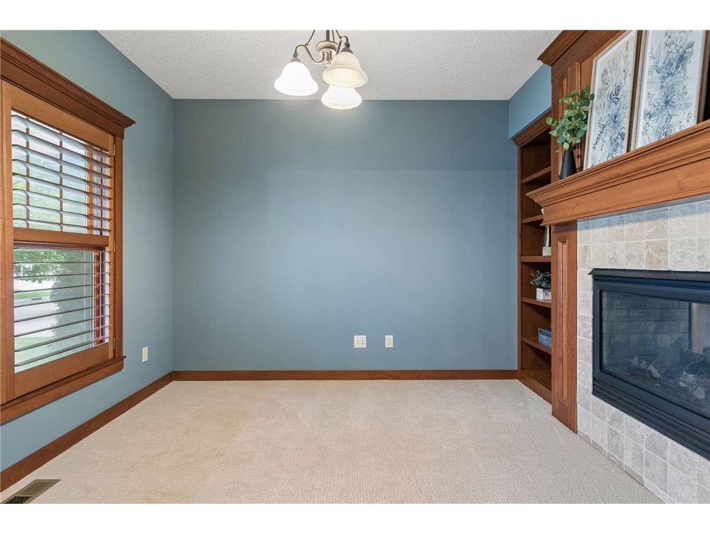 2404 Fieldstone Curve Woodbury MN 55129 7099487 image12