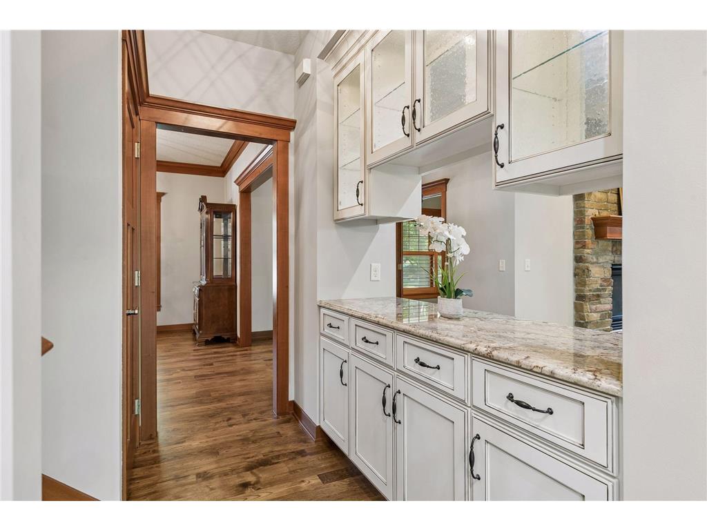 2404 Fieldstone Curve Woodbury MN 55129 7099487 image23