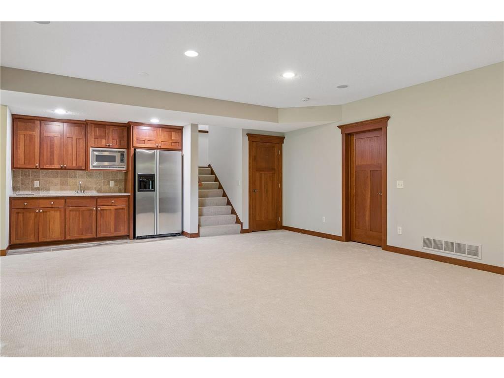 2404 Fieldstone Curve Woodbury MN 55129 7099487 image50