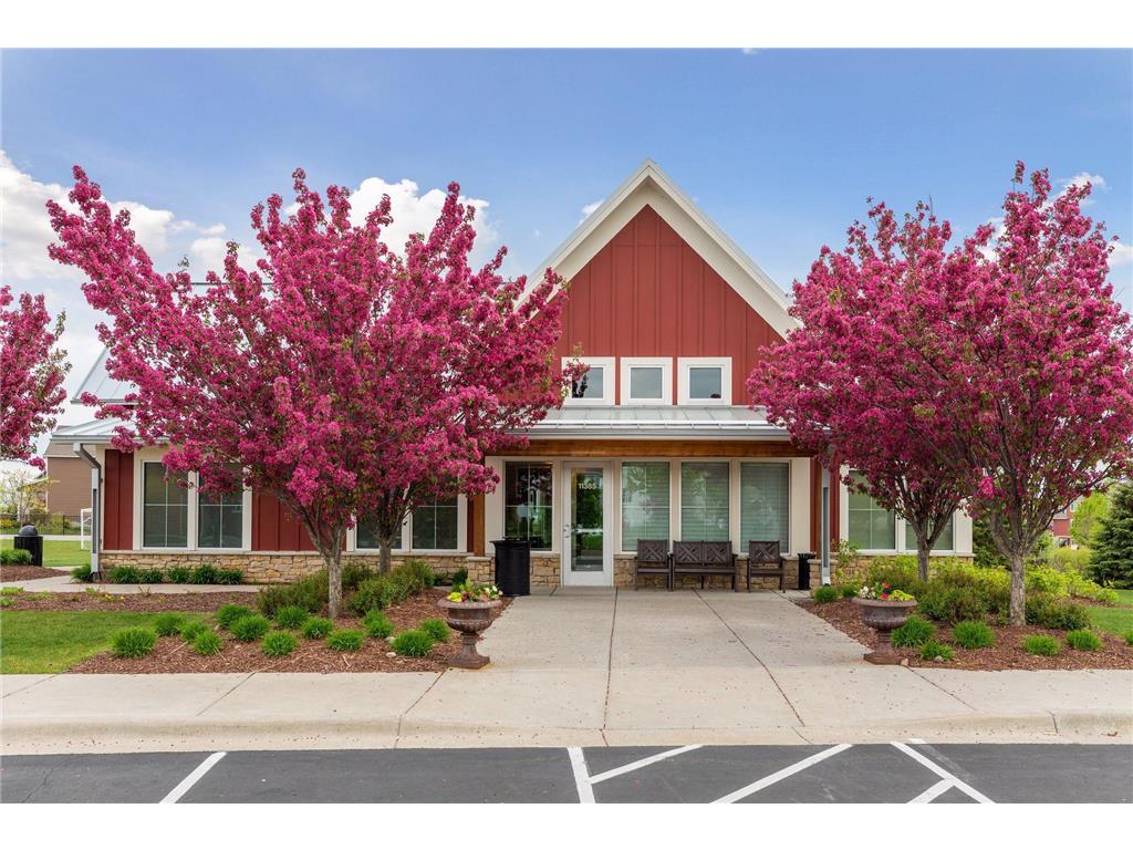 2404 Fieldstone Curve Woodbury MN 55129 7099487 image66