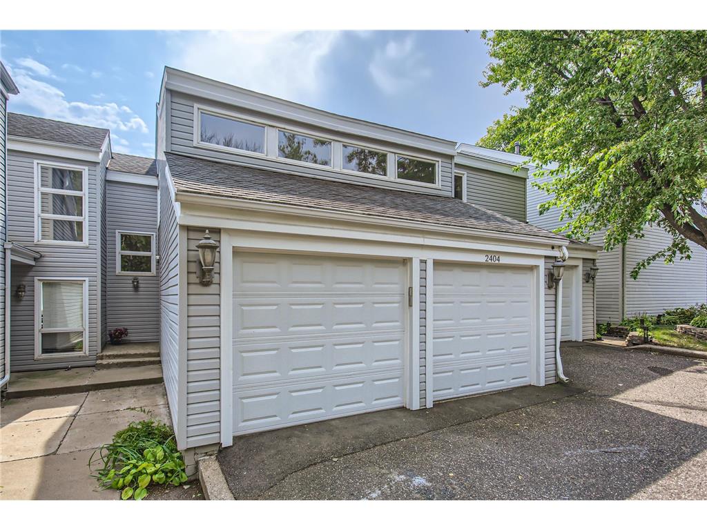 2404 Hillsboro Avenue N Golden Valley MN 55427 6598690 image1