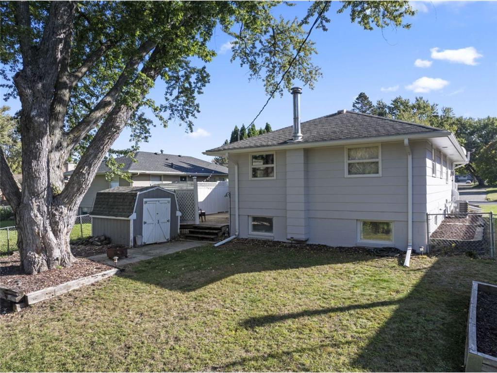 2405 11th Avenue NW Rochester MN 55901 7024917 image22
