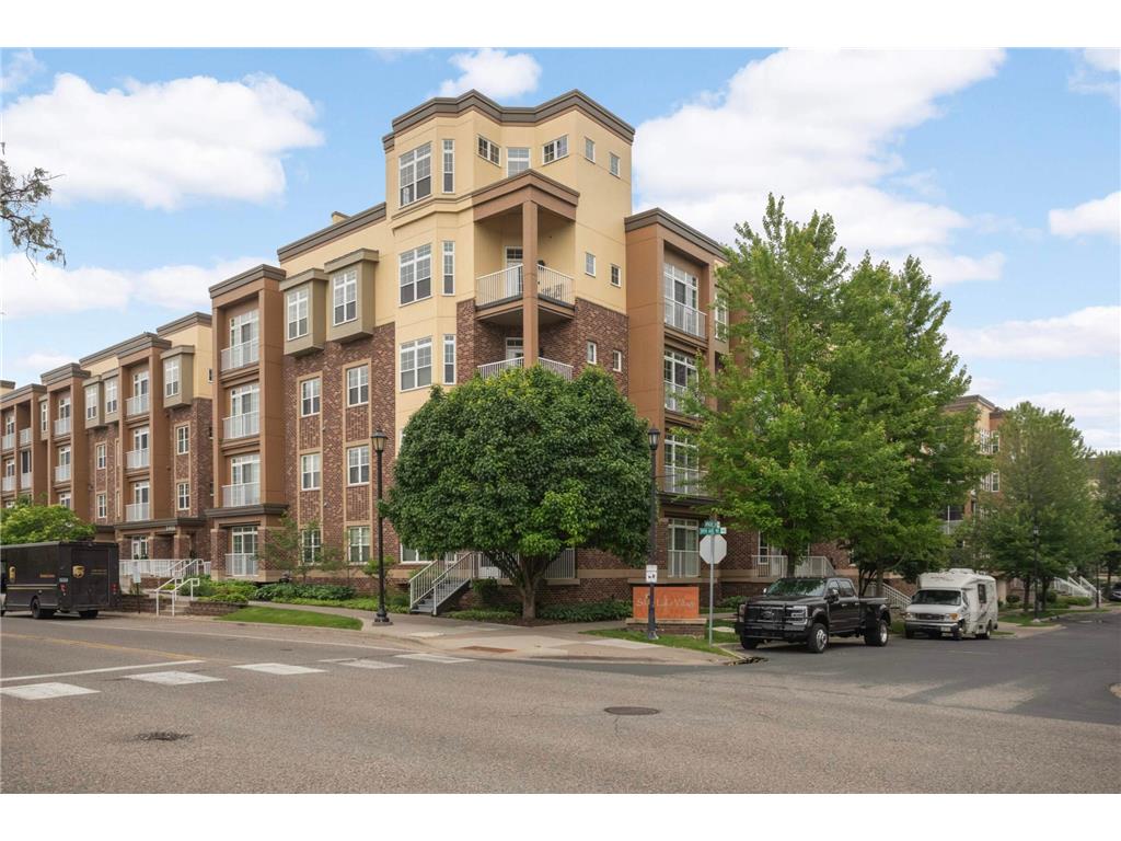 2405 39th Avenue NE #101 Saint Anthony MN 55421 6738666 image1