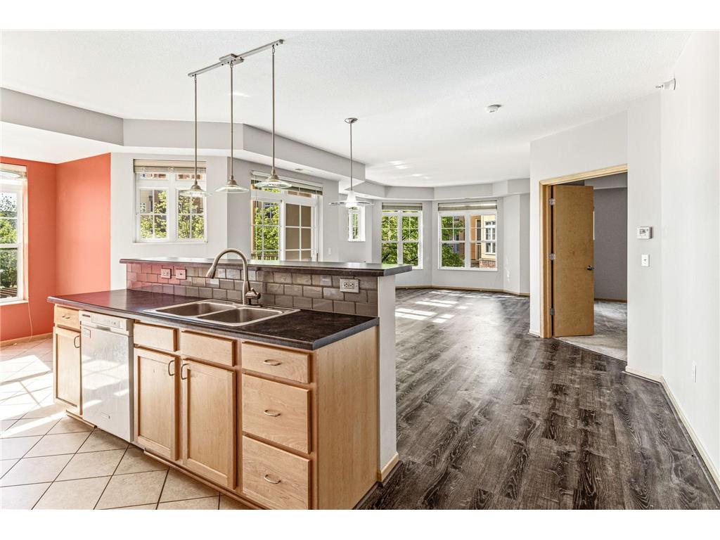 2405 39th Avenue NE #205 Saint Anthony MN 55421 7063465 image10