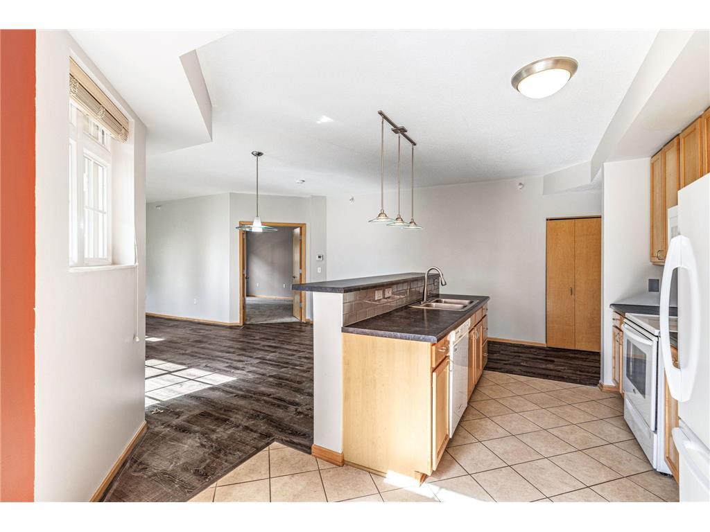2405 39th Avenue NE #205 Saint Anthony MN 55421 7063465 image12