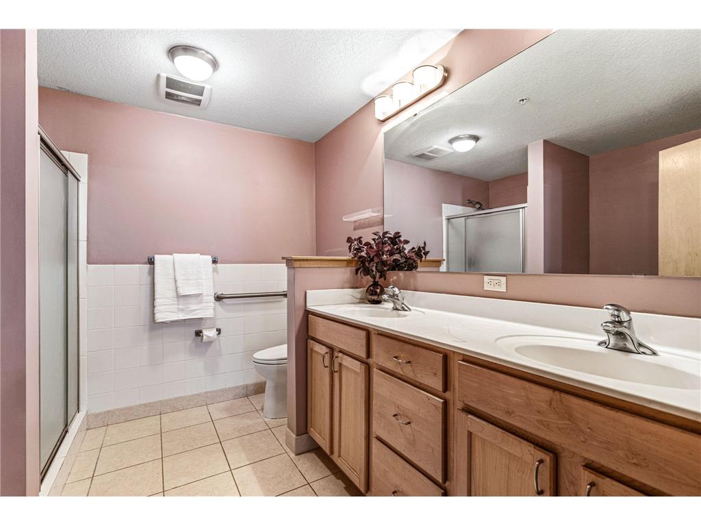 2405 39th Avenue NE #205 Saint Anthony MN 55421 7063465 image19
