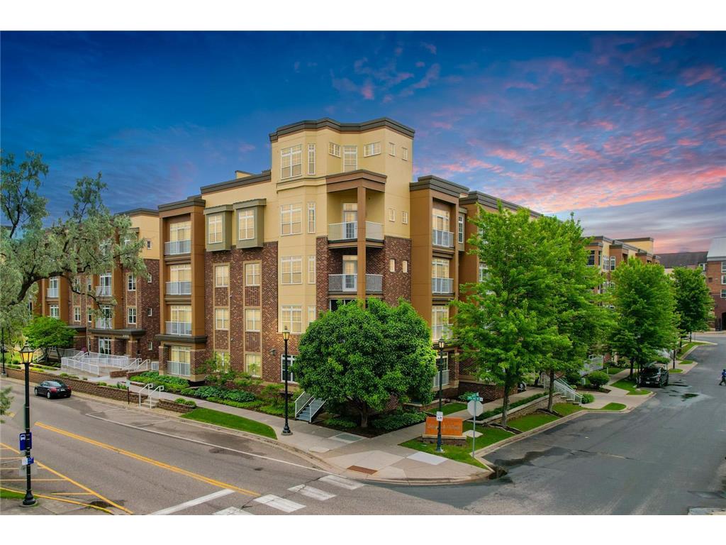 2405 39th Avenue NE #402 Saint Anthony MN 55421 6547133 image1