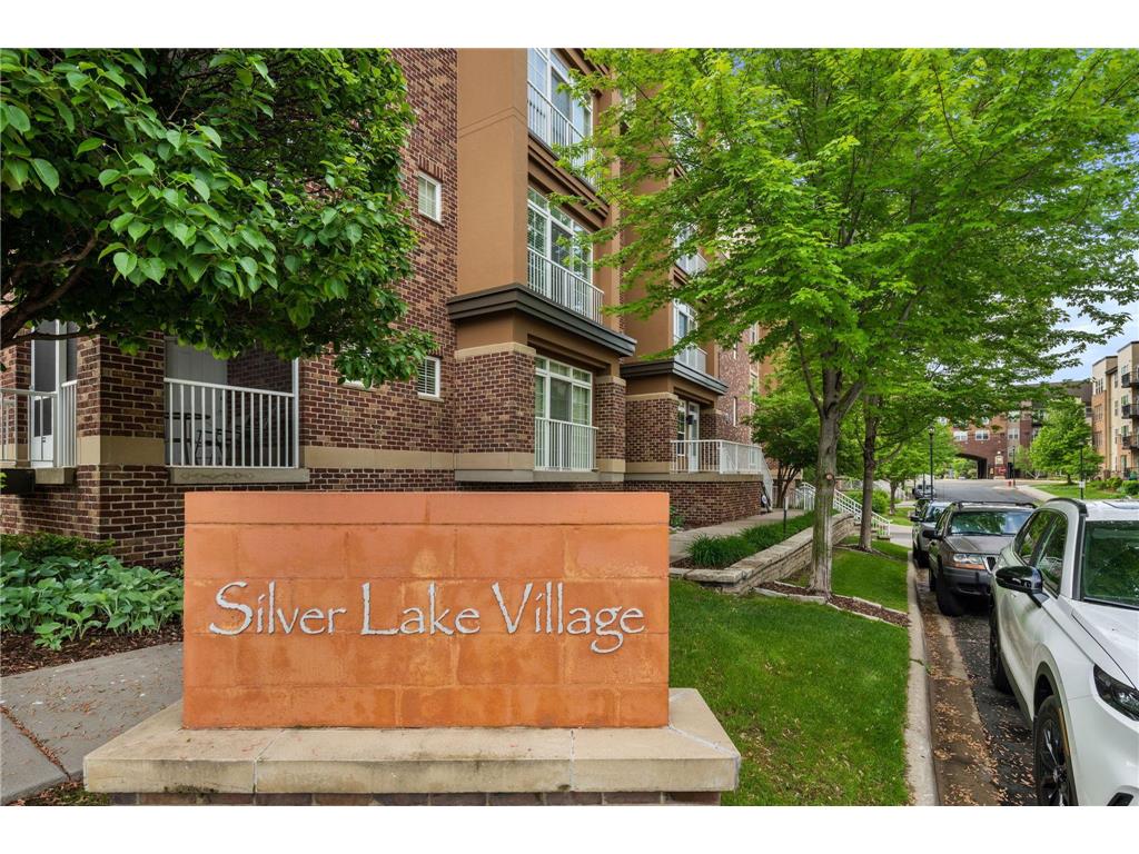 2405 39th Avenue NE #405 Saint Anthony MN 55421 6379408 image1