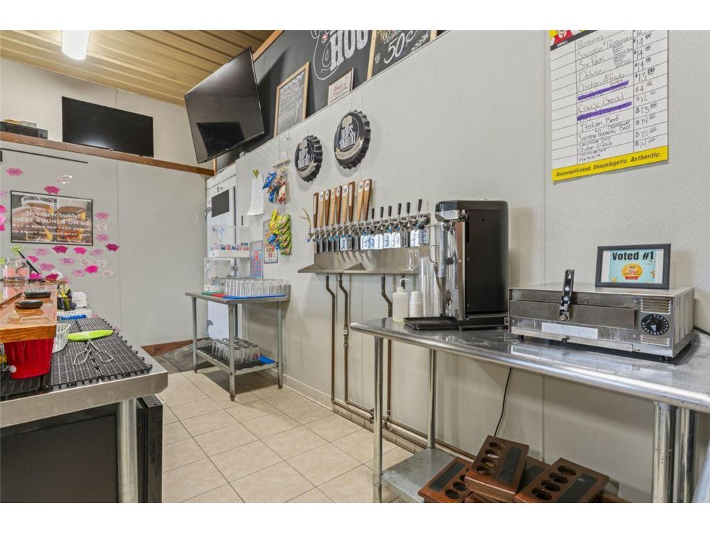 2405 4th Street NW Austin MN 55912 6802190 image21