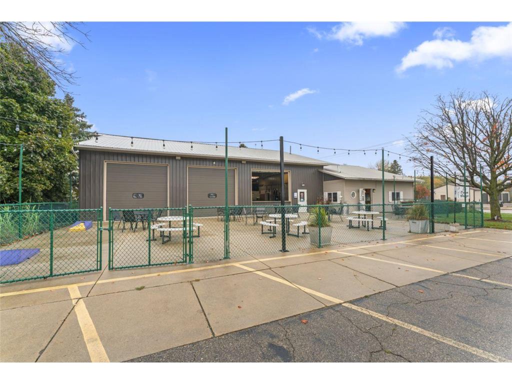 2405 4th Street NW Austin MN 55912 6802190 image3