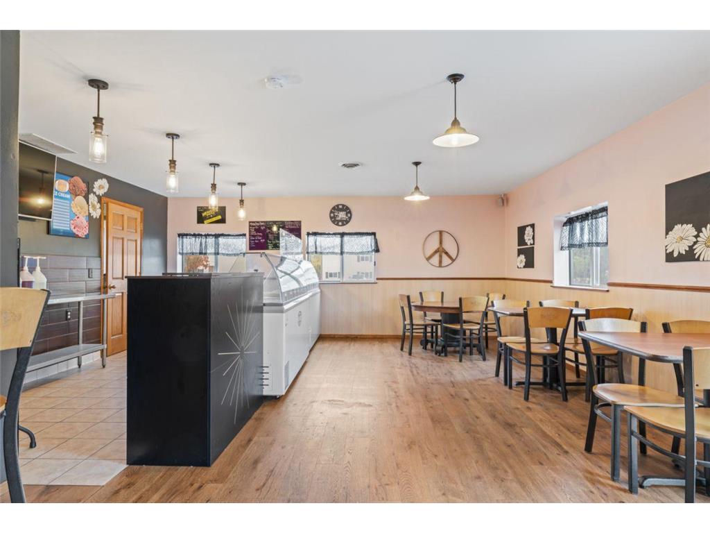 2405 4th Street NW Austin MN 55912 6802190 image38