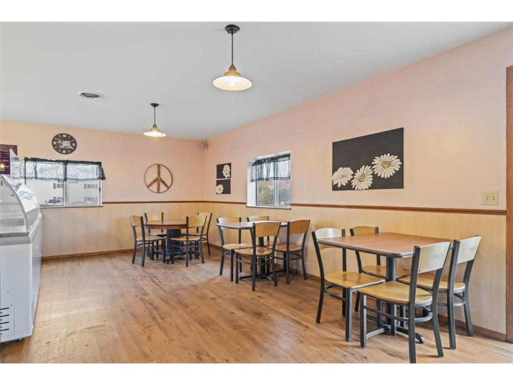 2405 4th Street NW Austin MN 55912 6802190 image41