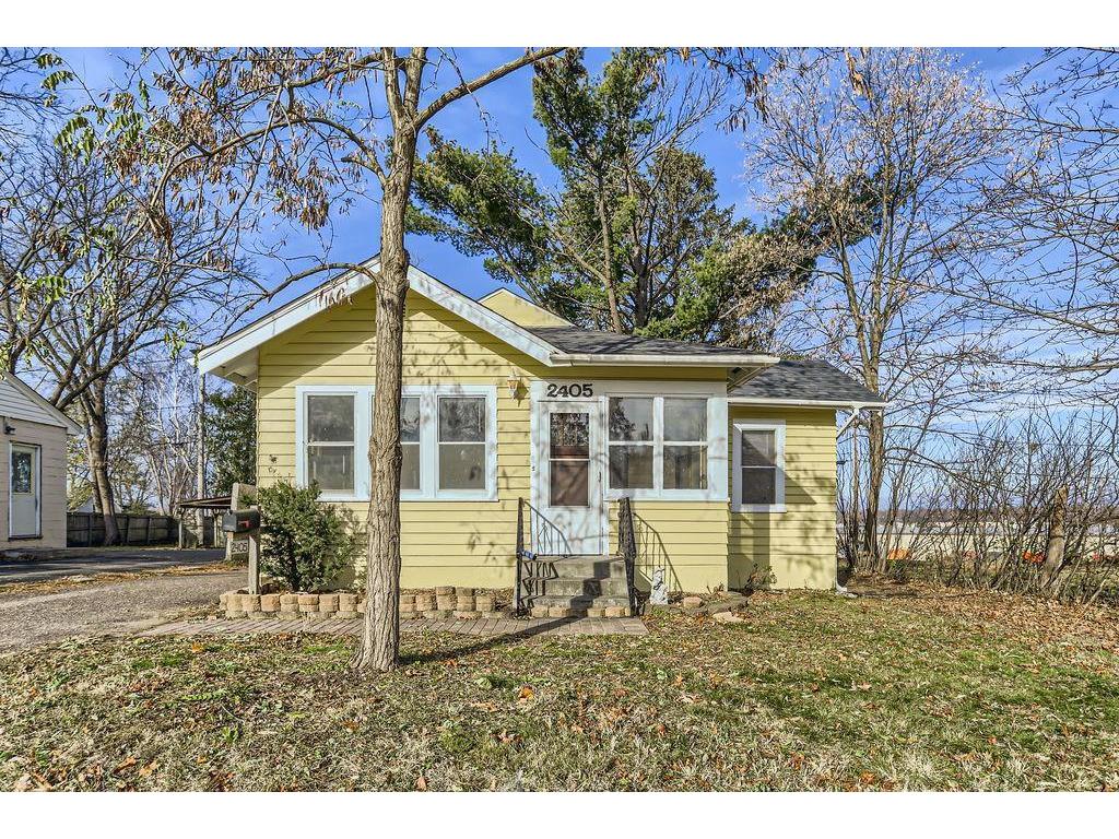 2405 7th Avenue E North Saint Paul MN 55109 6634845 image1