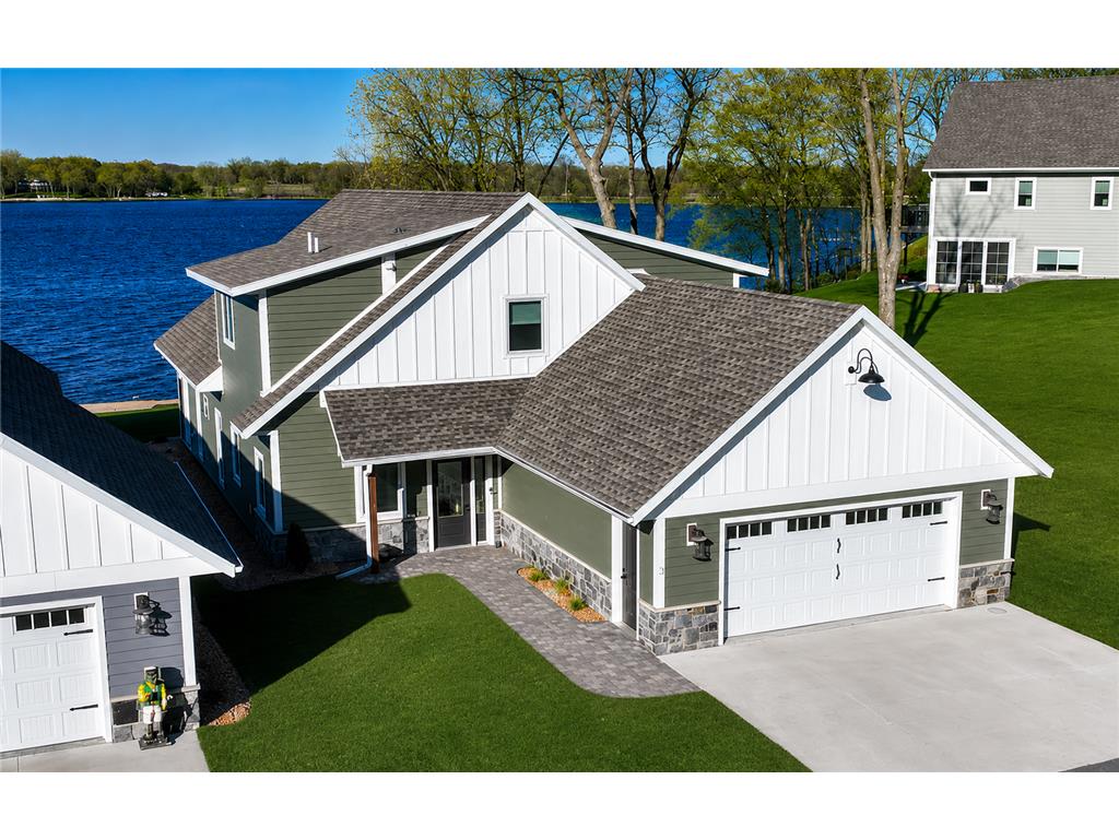 2405 S Le Homme Dieu Drive NE #3 Alexandria MN 56308 - Le Homme Dieu 7063759 image1