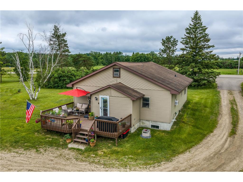 24058 County 2 Bear Creek Twp MN 56676 7069440 image43