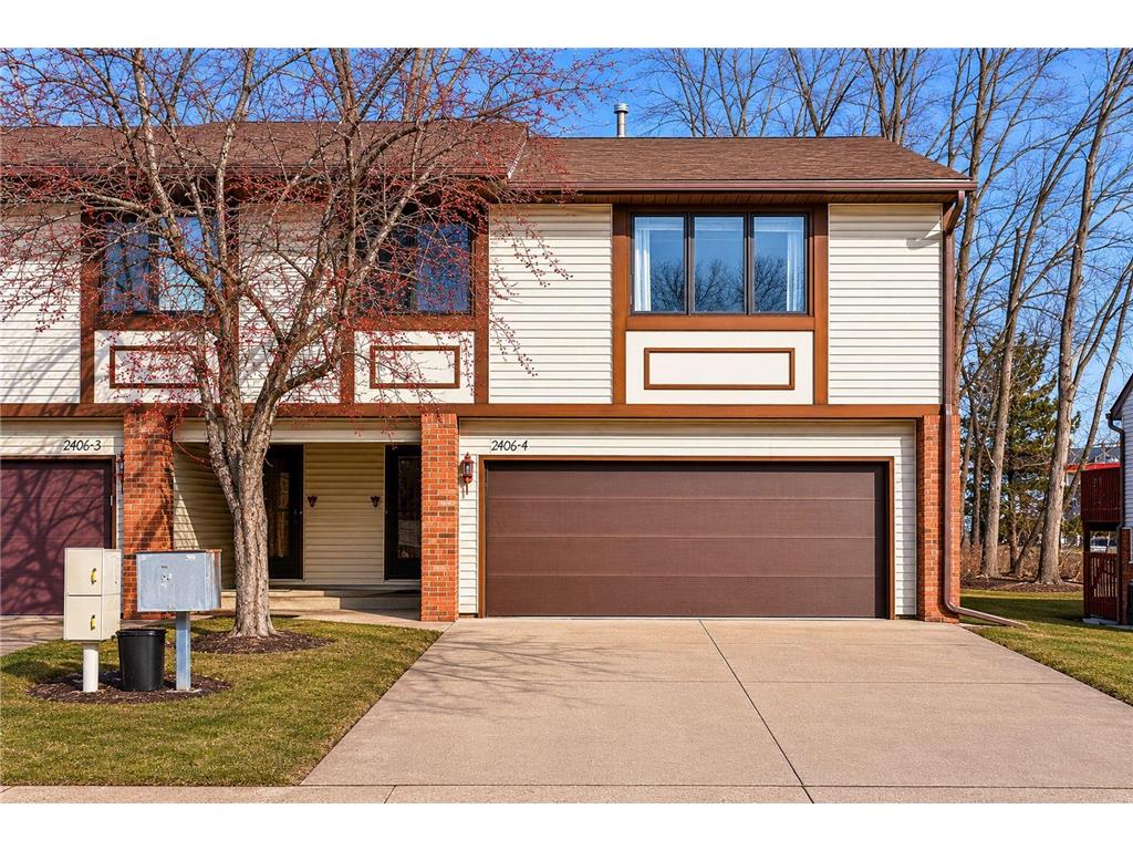 2406 County Road D W #4 Roseville MN 55112 7014255 image1