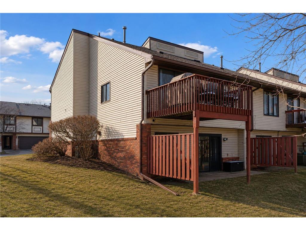 2406 County Road D W #4 Roseville MN 55112 7014255 image19