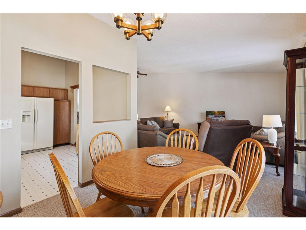 2406 County Road D W #4 Roseville MN 55112 7014255 image7