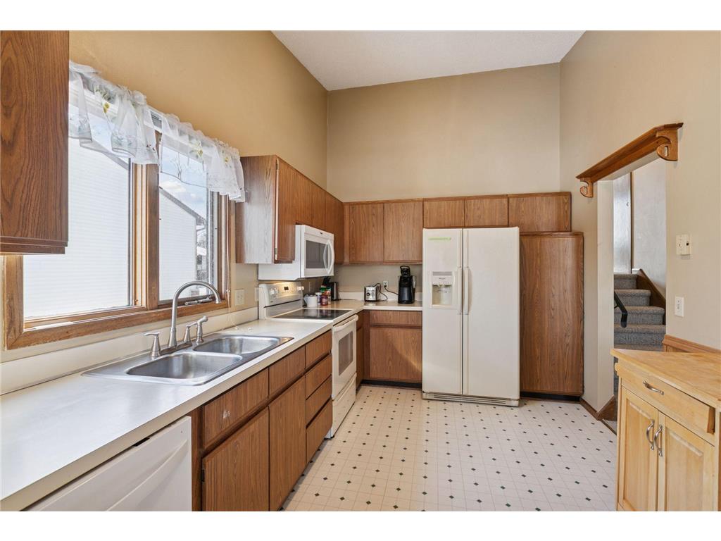 2406 County Road D W #4 Roseville MN 55112 7014255 image8