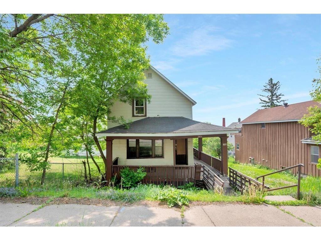 2406 W 6th Street Duluth MN 55806 6388701 image1