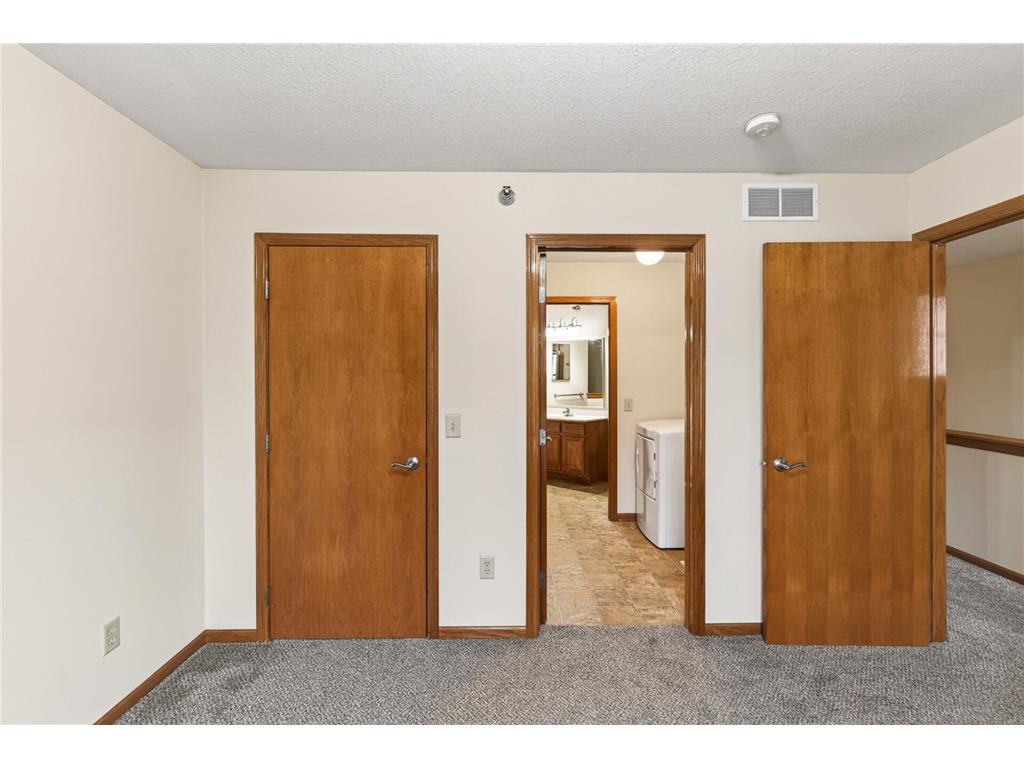 2407 16th Avenue S Minneapolis MN 55404 7064176 image18