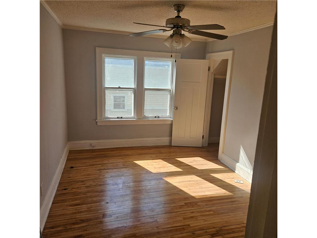 2407 N 4th Minneapolis MN 55411 7069249 image21