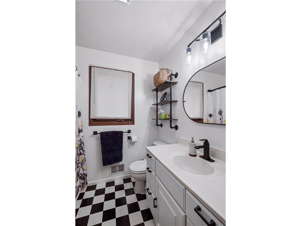 2407 Spruce Place White Bear Lake MN 55110 7090413 image19