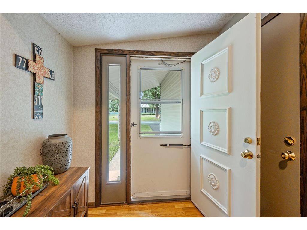 2407 Spruce Place White Bear Lake MN 55110 7090413 image3