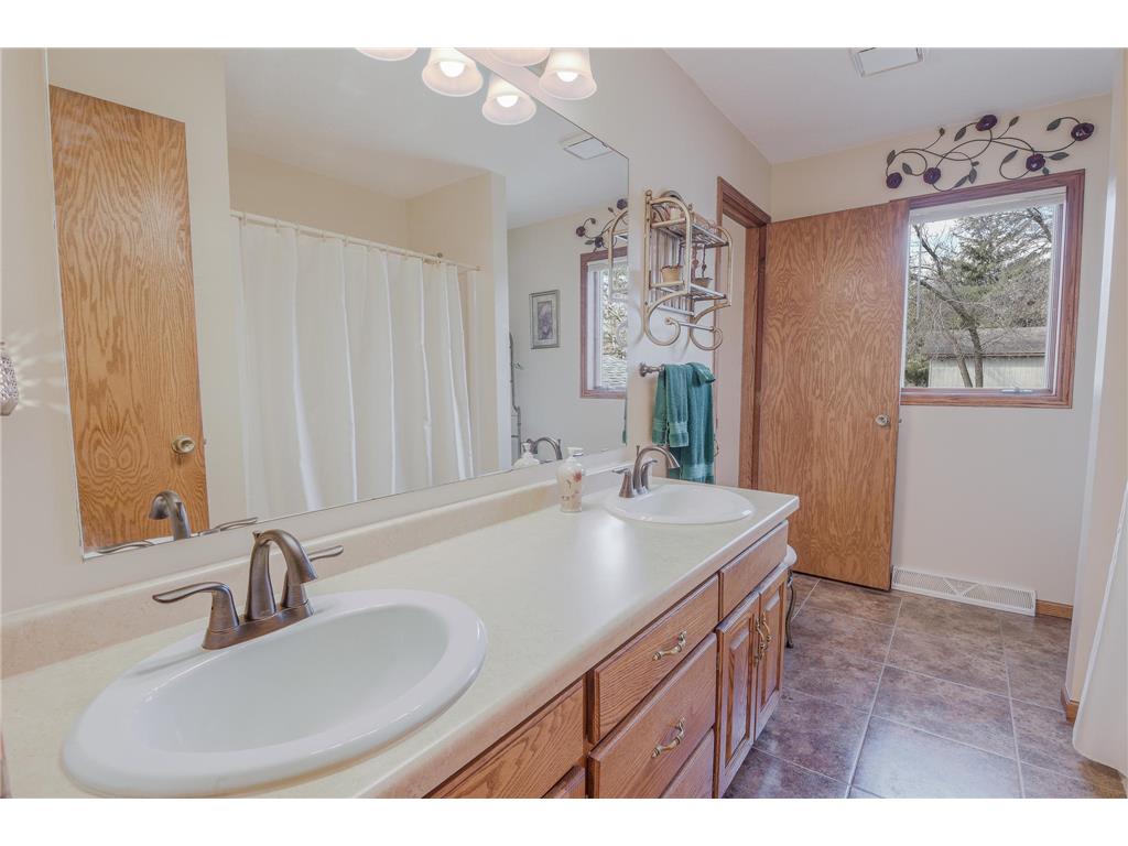 2407 Tranquility Drive Saint Cloud MN 56301 7042237 image36