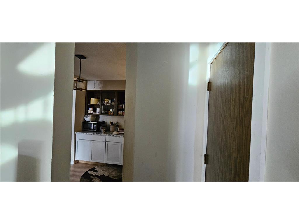 2407 Unity Avenue N Golden Valley MN 55422 7002697 image18