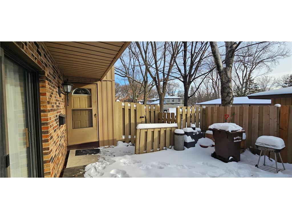 2407 Unity Avenue N Golden Valley MN 55422 7002697 image2