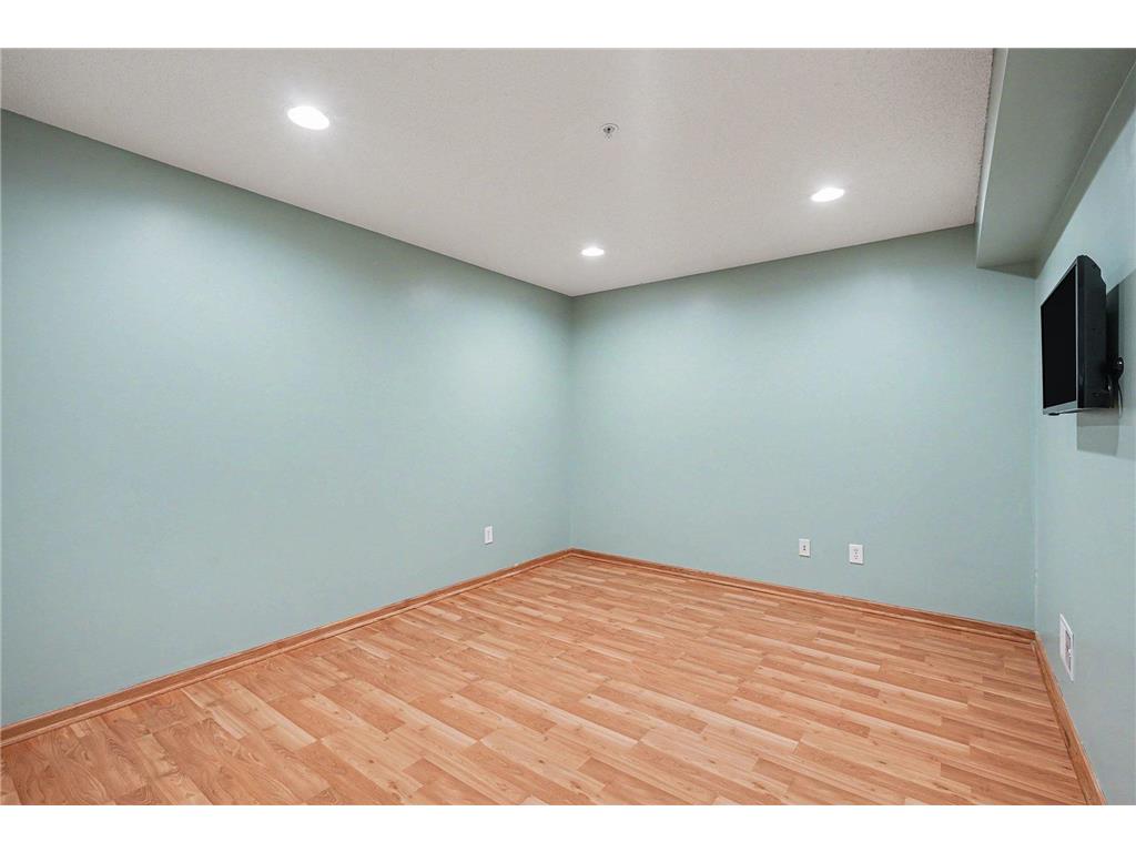 2408 121st Circle NE #C Blaine MN 55449 7042622 image10