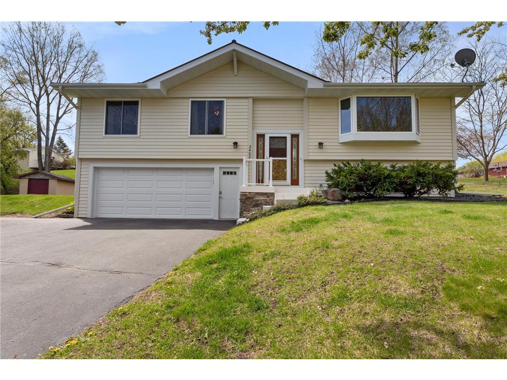 2408 72nd Court E Inver Grove Heights MN 55076 6523793 image1