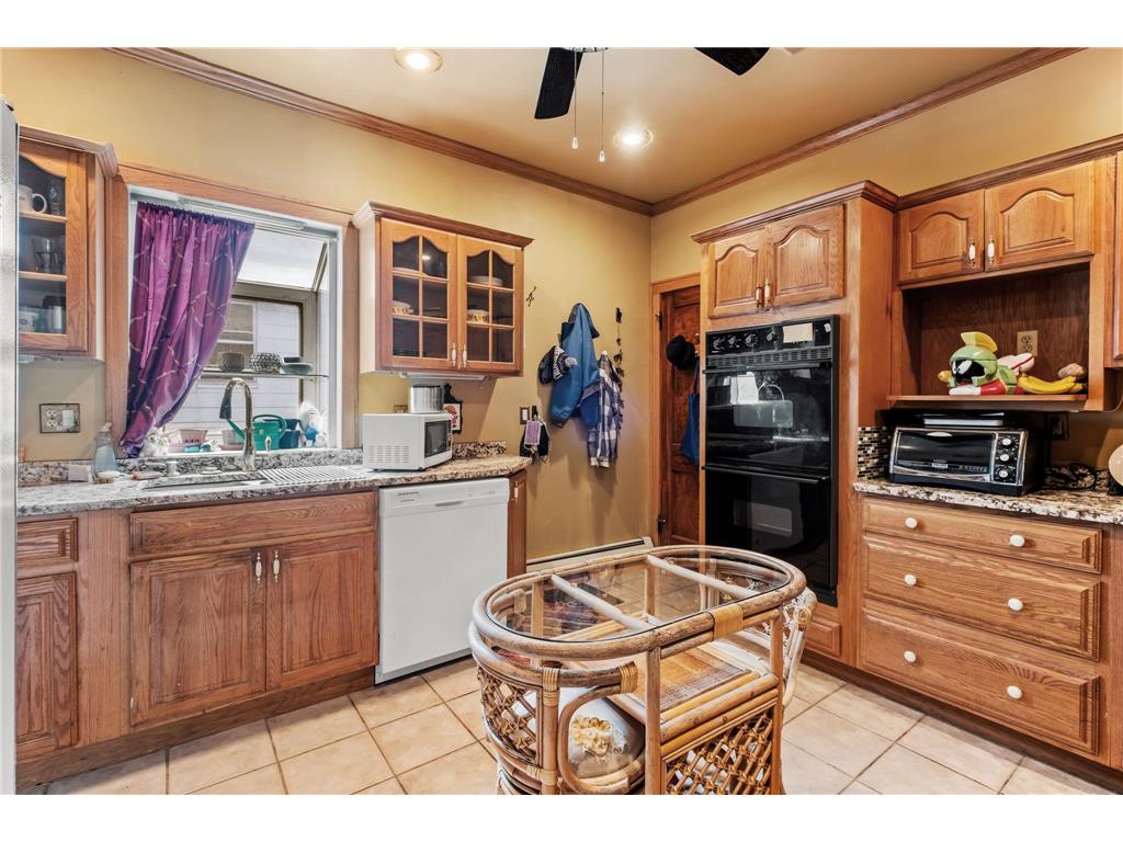 2408 Fremont Avenue S Minneapolis MN 55405 7059751 image28