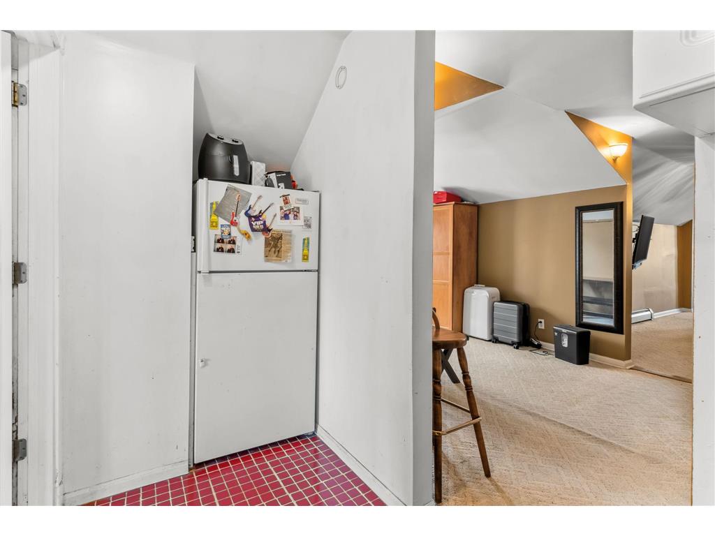 2408 Fremont Avenue S Minneapolis MN 55405 7059751 image42