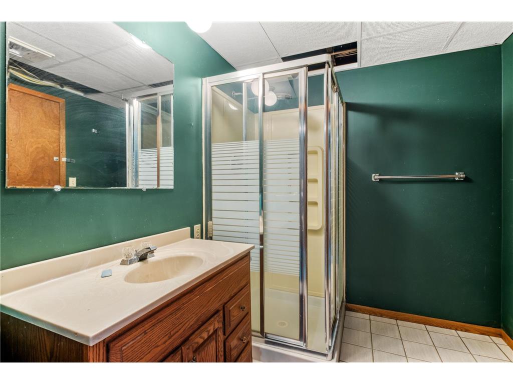 2408 Fremont Avenue S Minneapolis MN 55405 7059751 image48