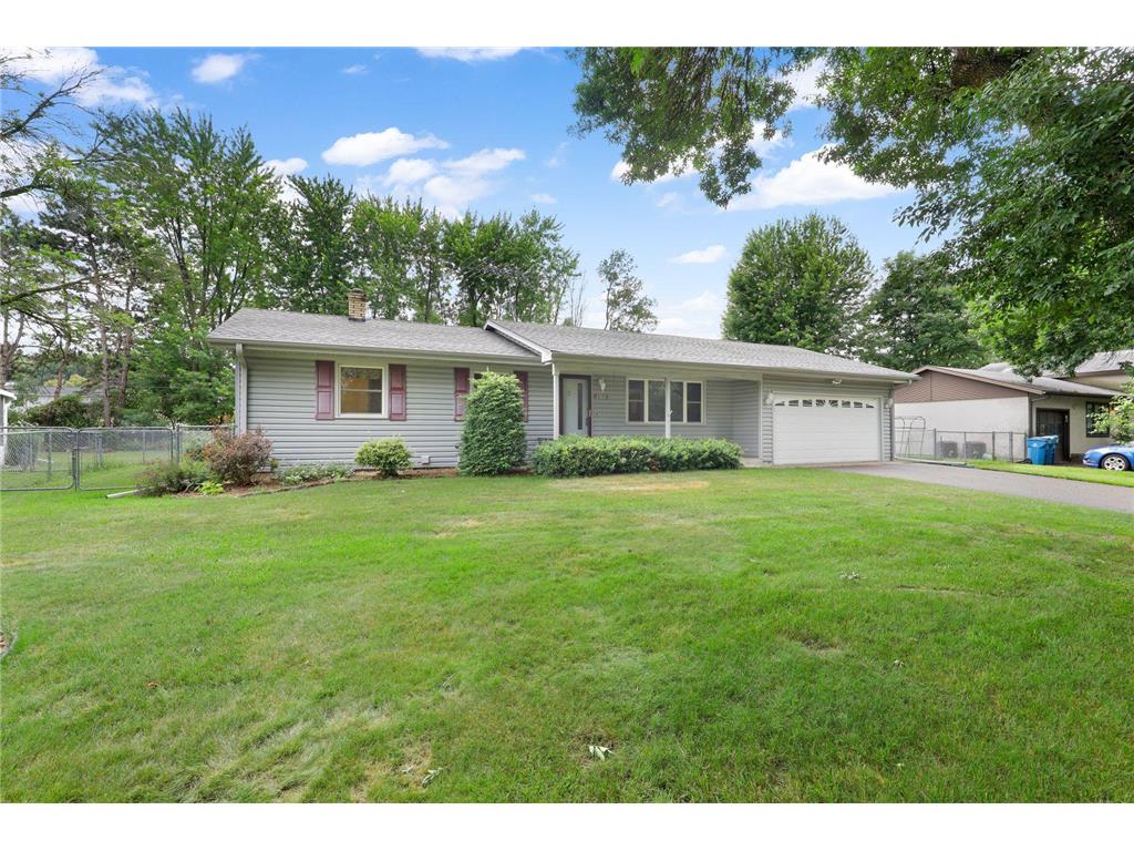 2408 Spruce Place White Bear Lake MN 55110 7094069 image1