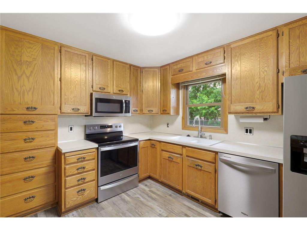 2408 Spruce Place White Bear Lake MN 55110 7094069 image12
