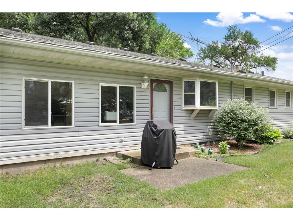 2408 Spruce Place White Bear Lake MN 55110 7094069 image32