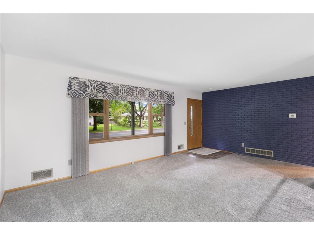 2408 Spruce Place White Bear Lake MN 55110 7094069 image8